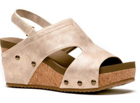Mario Wedge Sandal, Gold