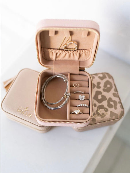 Mini jewelry organizer